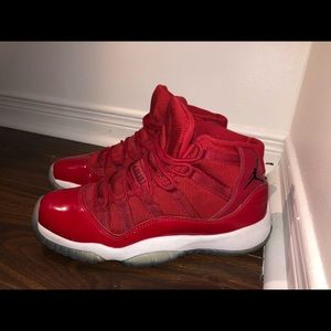 Hightop Jordan 11 - Win like 96